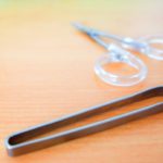 定期的にケアできないのであれば鼻毛を抜き去ってください